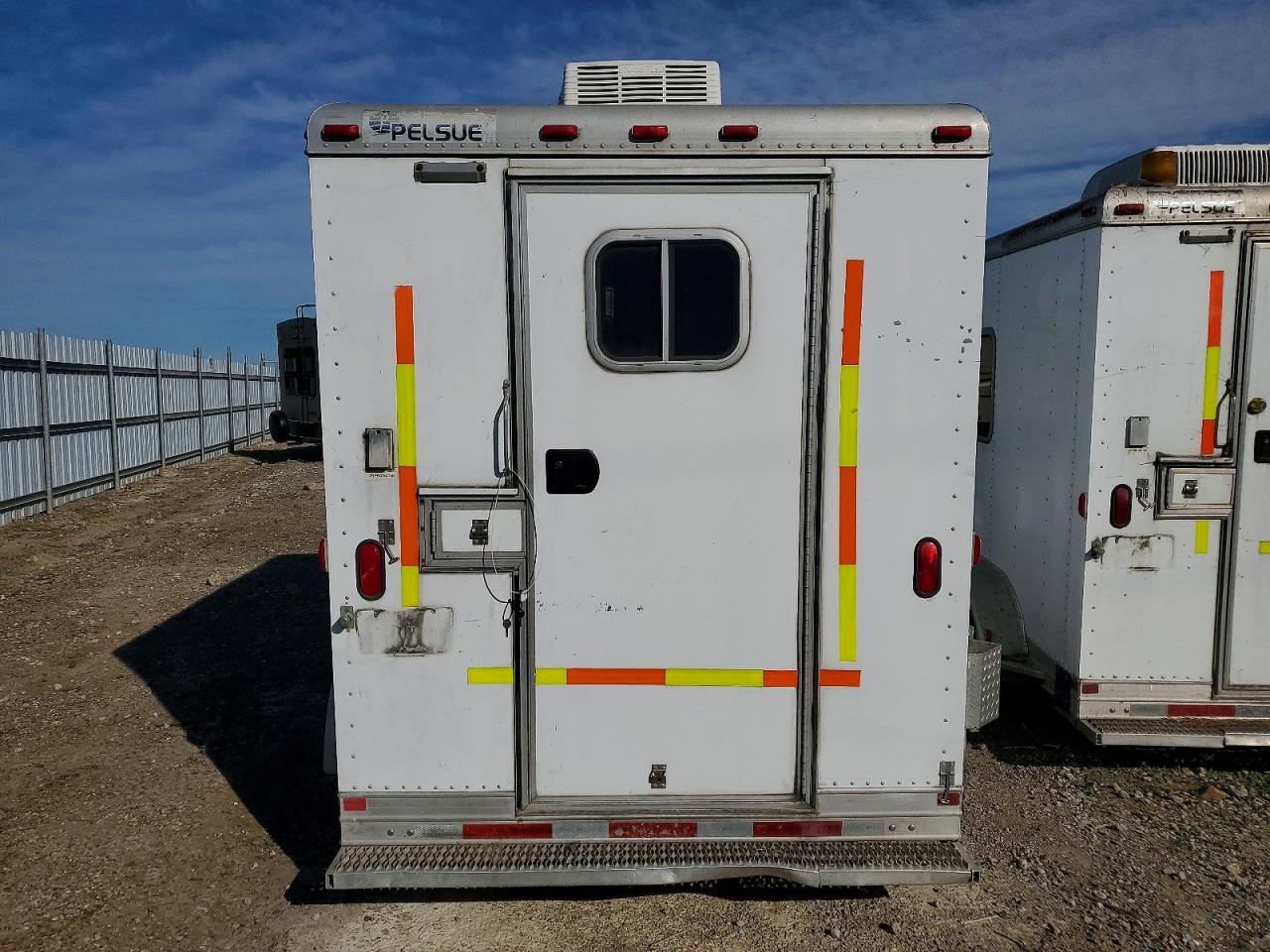 2000 PELSUE FIST 11 FIBER OPTIC SPLICING TRAILER VIN 4FGL01120YC028307 photo 9