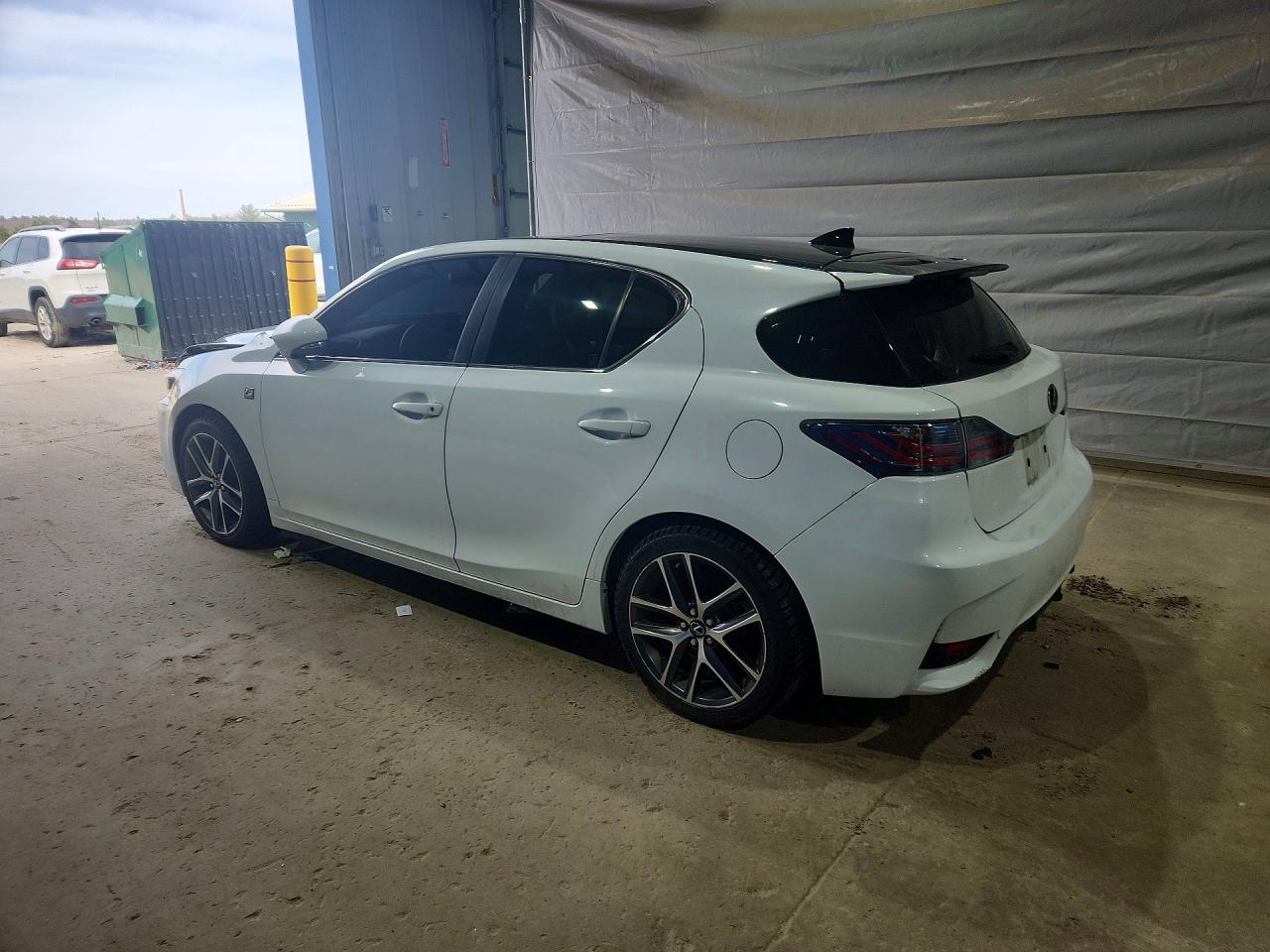 2014 Lexus Ct 200 VIN JTHKD5BH7E2204205 photo 2