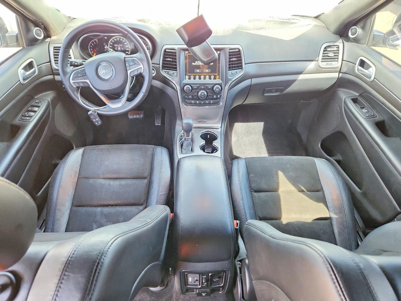 2018 Jeep Cherokee VIN 1C4RJFAGXJC436535 photo 8
