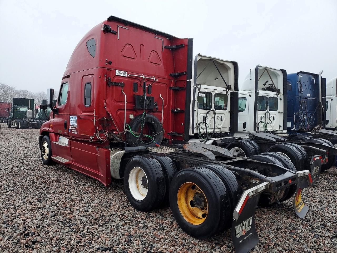 2017 FREIGHTLINER All other VIN 3AKJGLDR8HSJD5725 photo 3