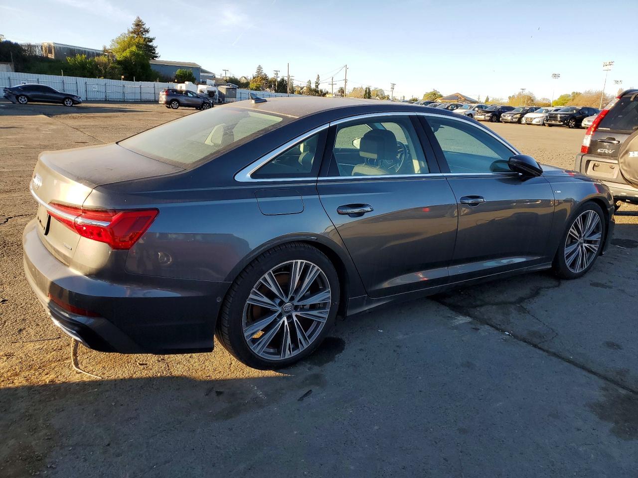 2019 Audi A6 VIN WAUL2AF23KN022454 photo 3
