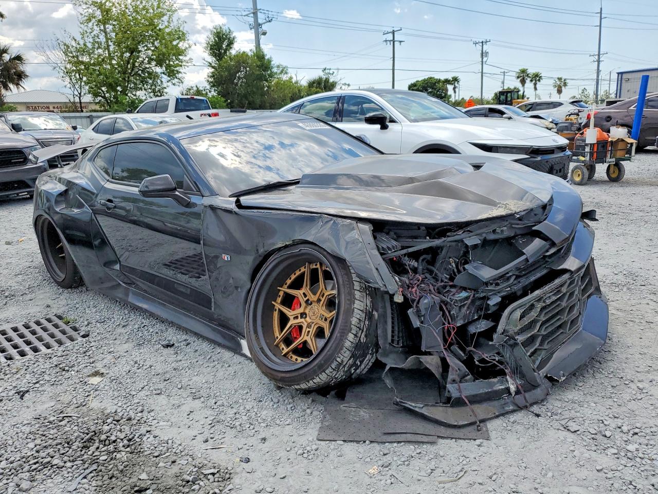 2022 Chevrolet Camaro VIN 1G1FH1R73N0102210 photo 4