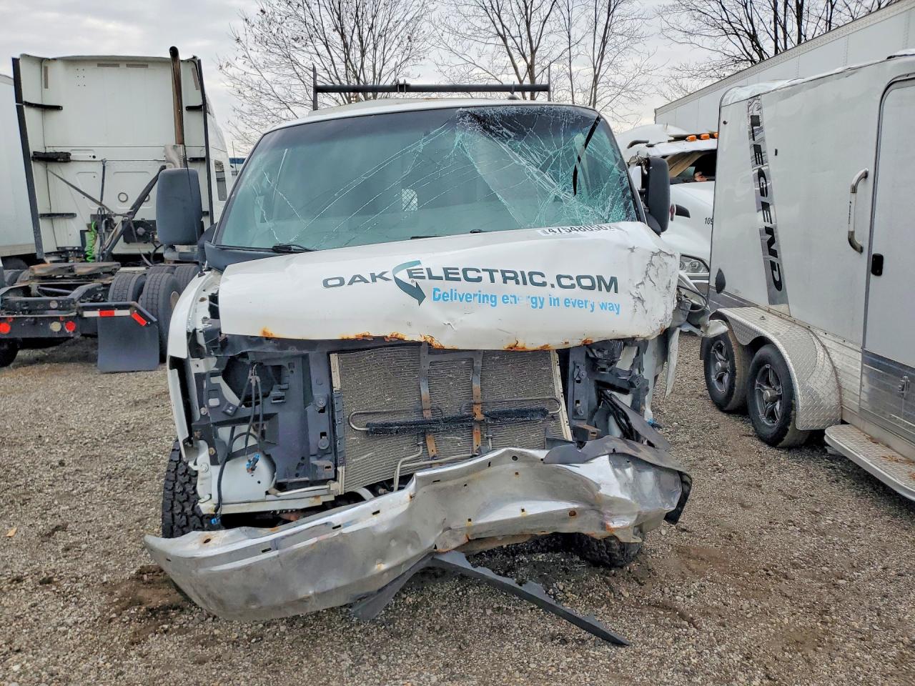 2015 GMC Savana VIN 1GD072CG3F1120874 photo 5