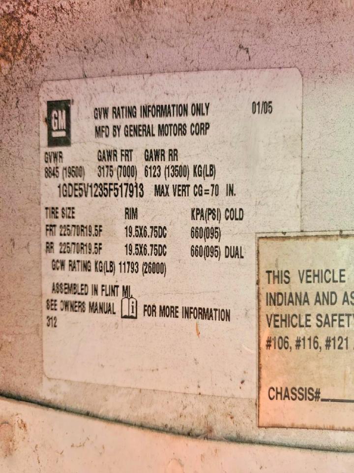 2005 GMC C5500 unk VIN 1GDE5V1235F517913 photo 10