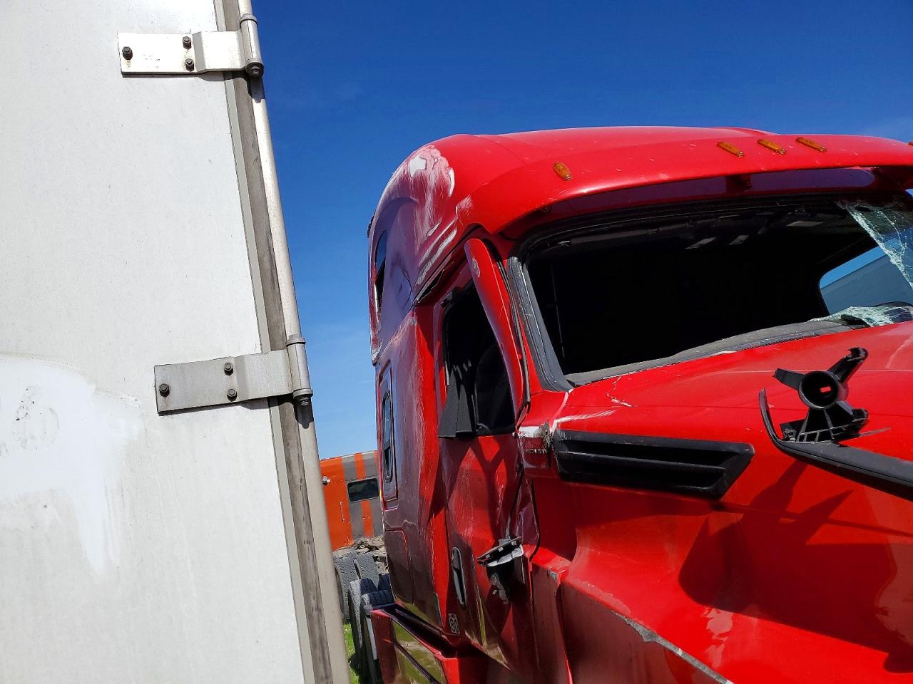2022 FREIGHTLINER All other VIN 3AKJHHDR3NSMZ4152 photo 9