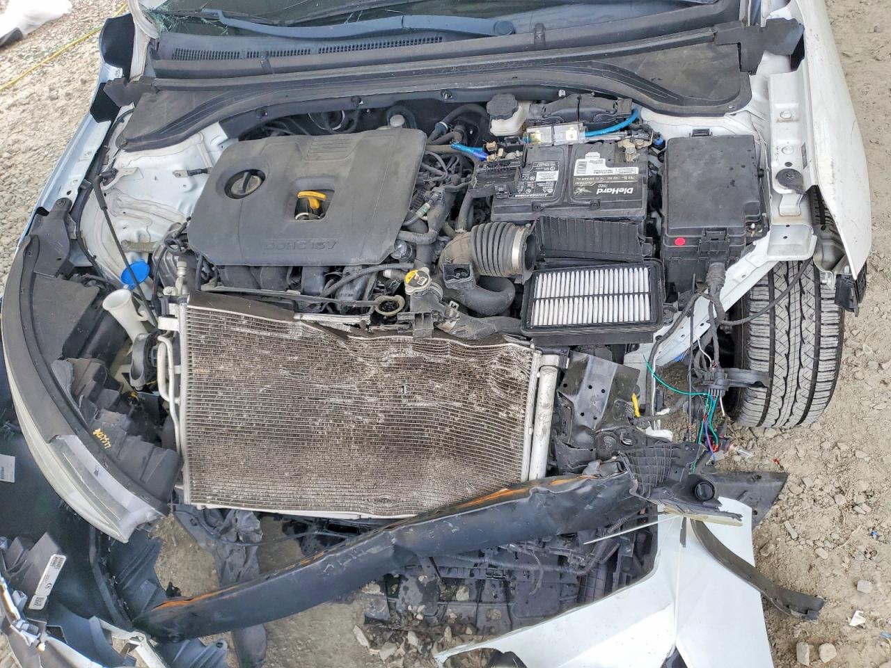 2019 Hyundai Elantra VIN 5NPD74LF5KH424767 photo 11