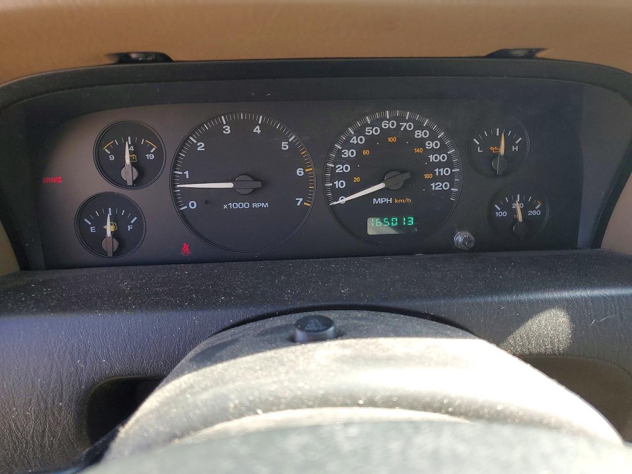 2004 Jeep Cherokee VIN 1J4GW48S34C174010 photo 9