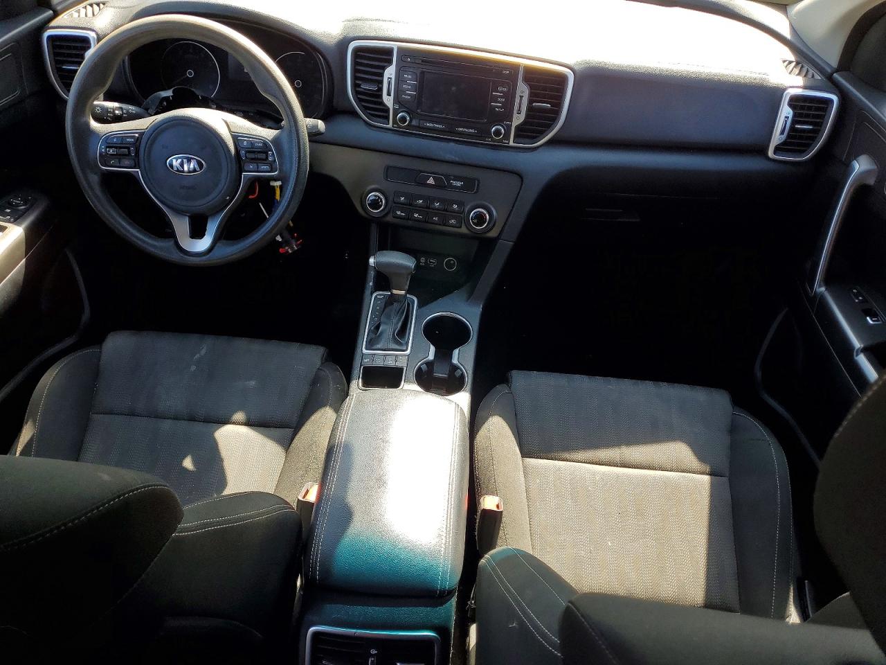 2019 Kia Sportage VIN KNDPMCAC4K7554360 photo 8
