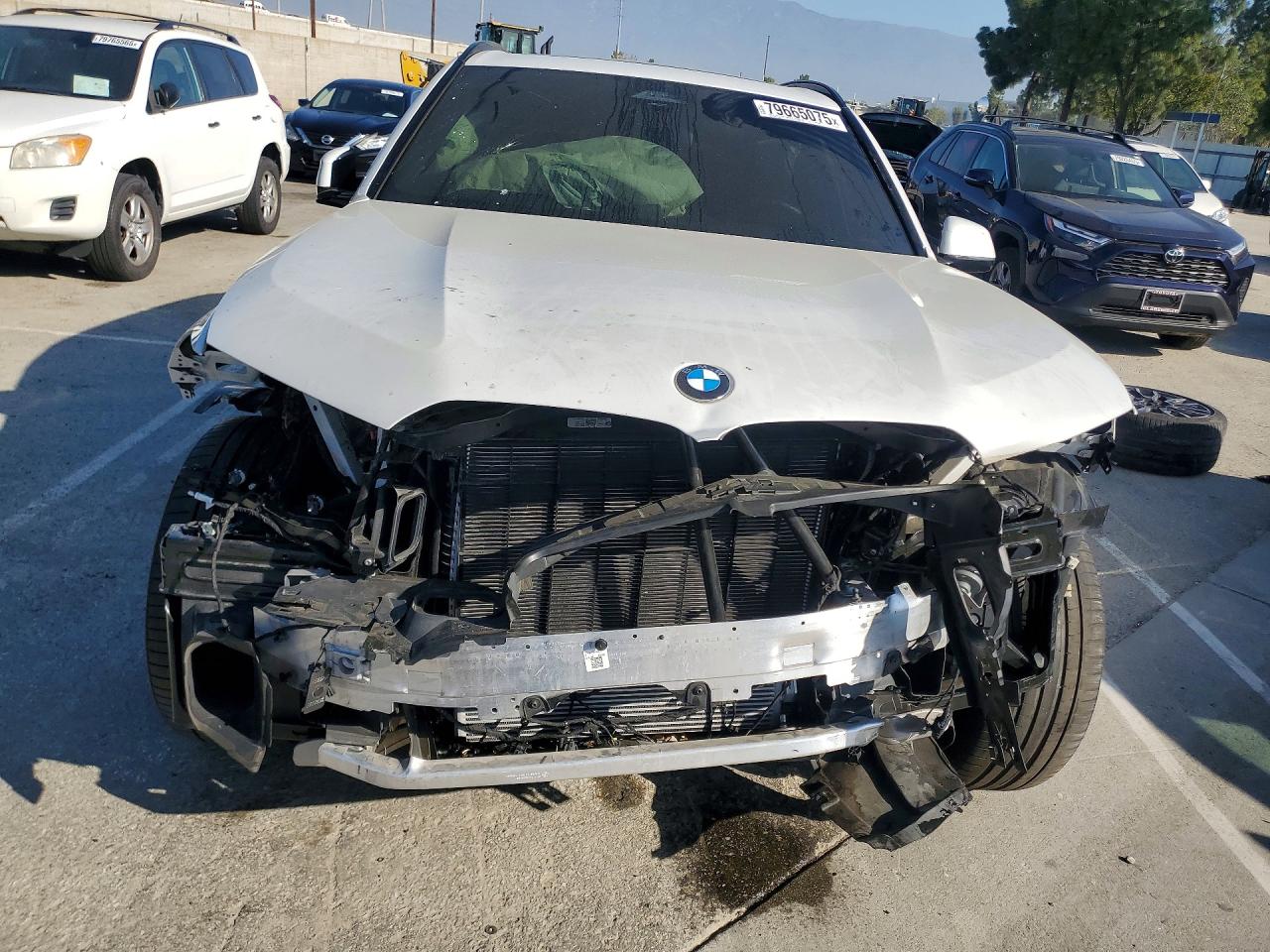 2027 BMW X5 VIN 5UX23EU05R9W19126 photo 5