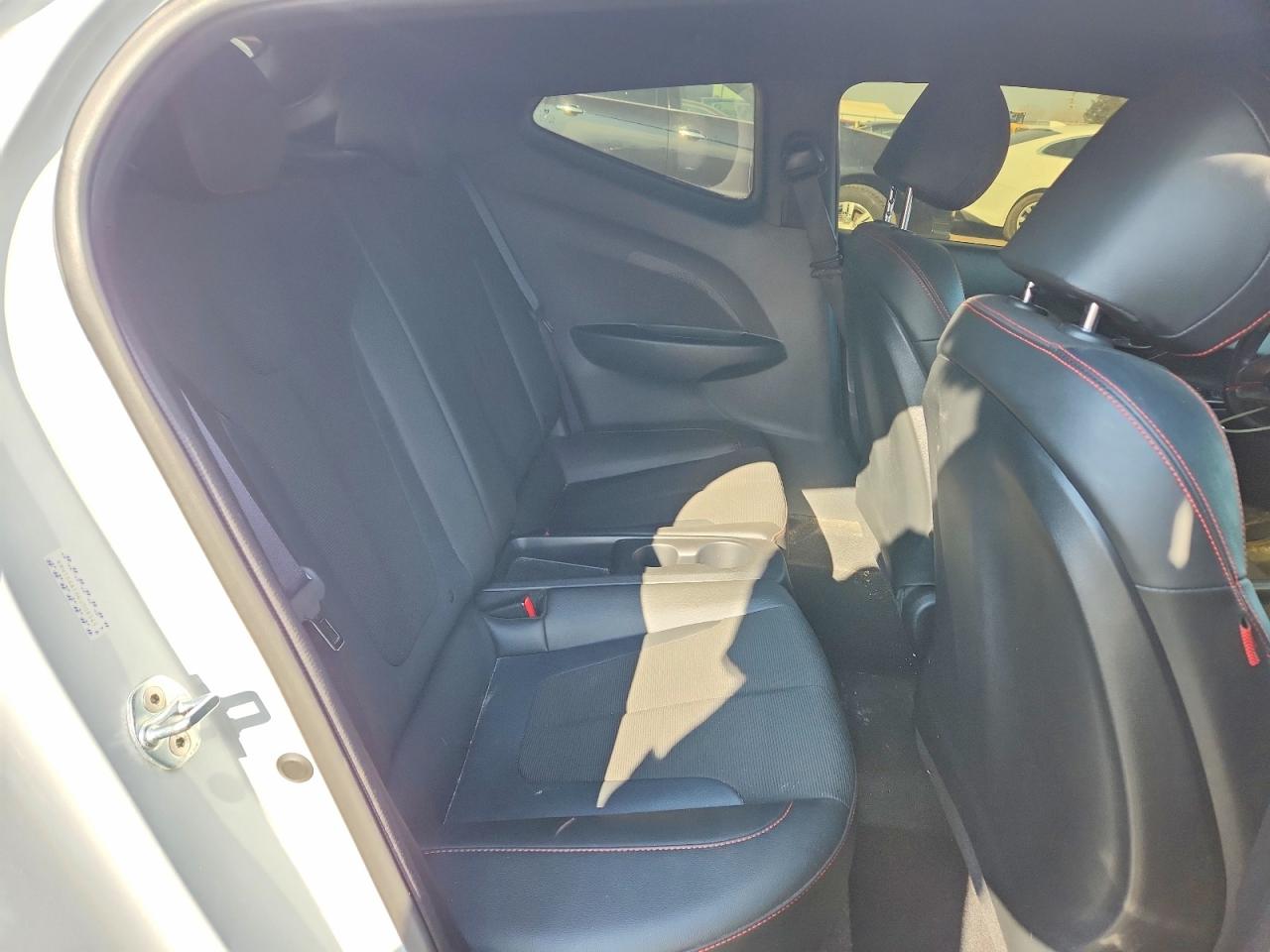 2019 HYUNDAI Veloster VIN KMHTG6AF6KU008545 photo 10