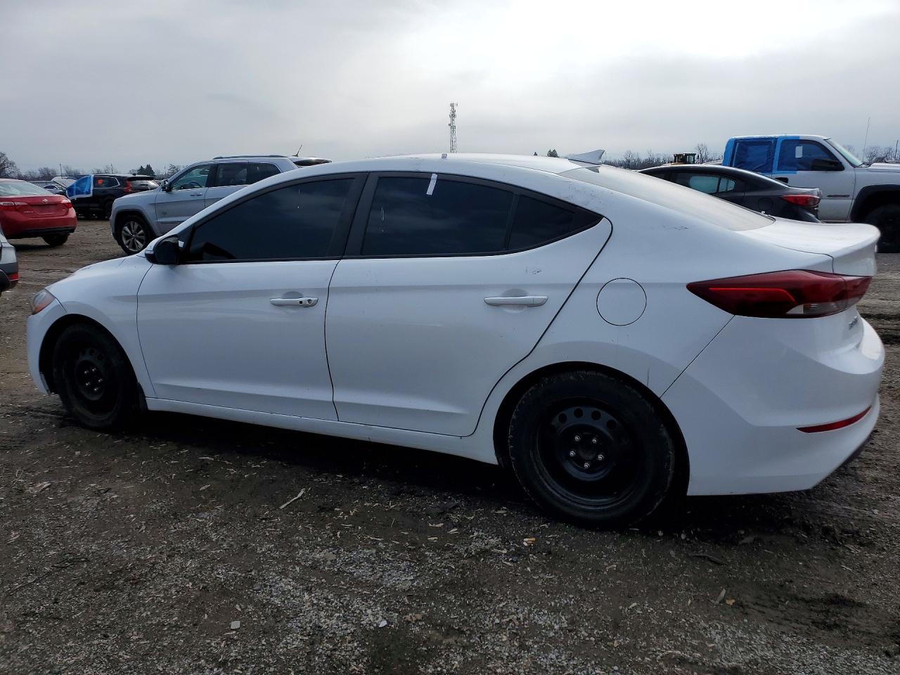 2017 Hyundai Elantra VIN KMHD84LF8HU182662 photo 2