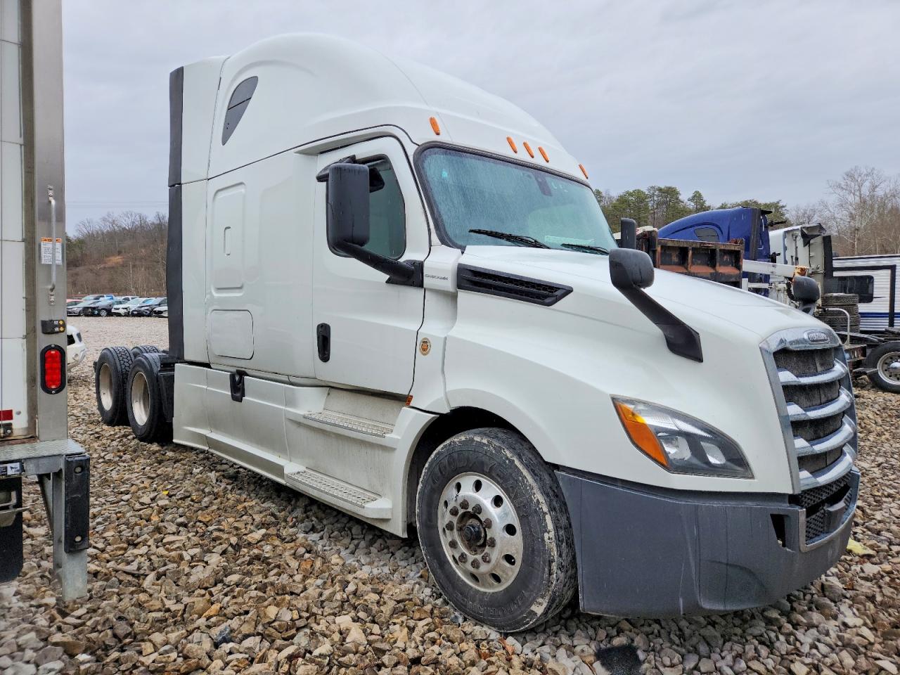 2018 FREIGHTLINER All other VIN 3AKJHHDR9JSJJ0840 photo 1