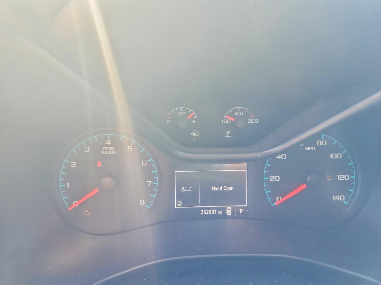 2018 CHEV Colorado VIN 1GCHSBEA0J1230224 photo 9