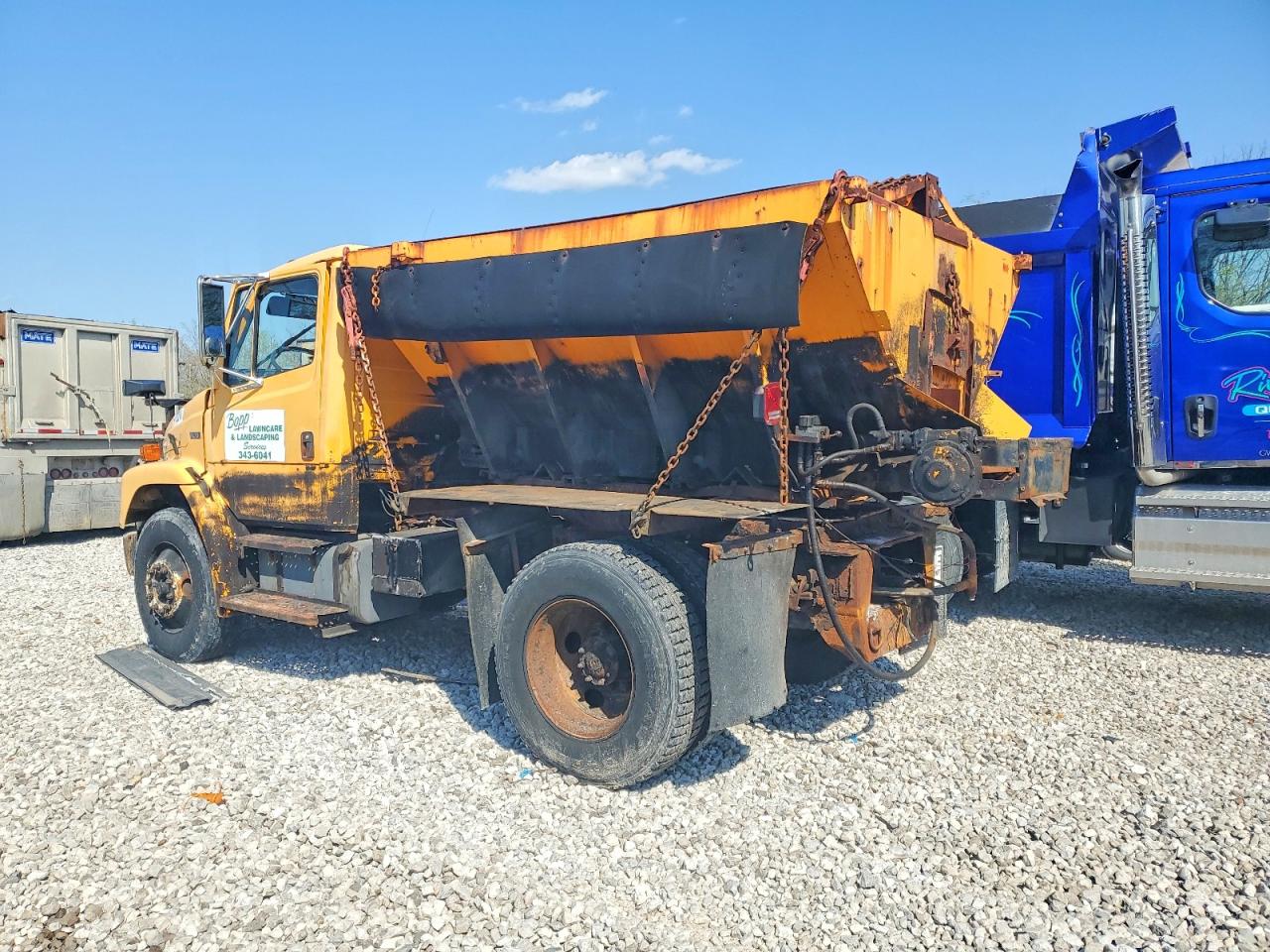 2000 FREIGHTLINER All other VIN 1FV6HFAB4YHA74743 photo 3