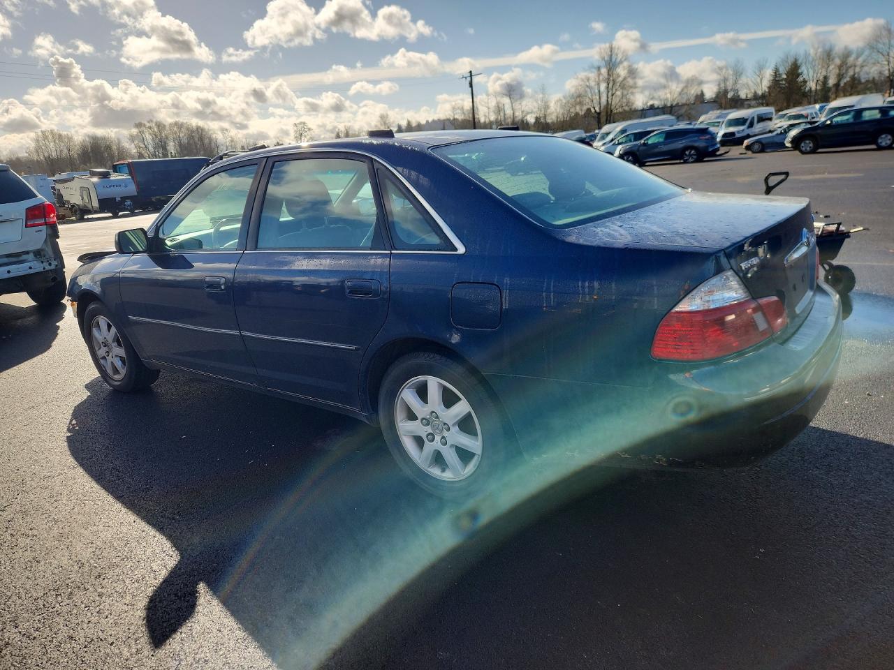2004 TOYOTA Avalon VIN 4T1BF28B94U367207 photo 2