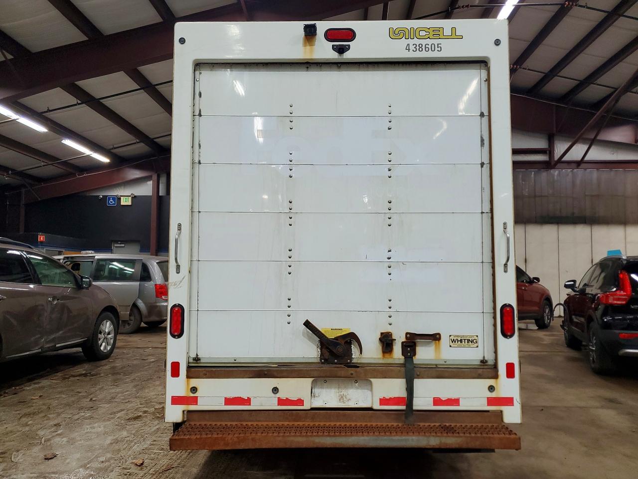 2020 Express VIN 1GB0GRFP1L1121479 photo 6
