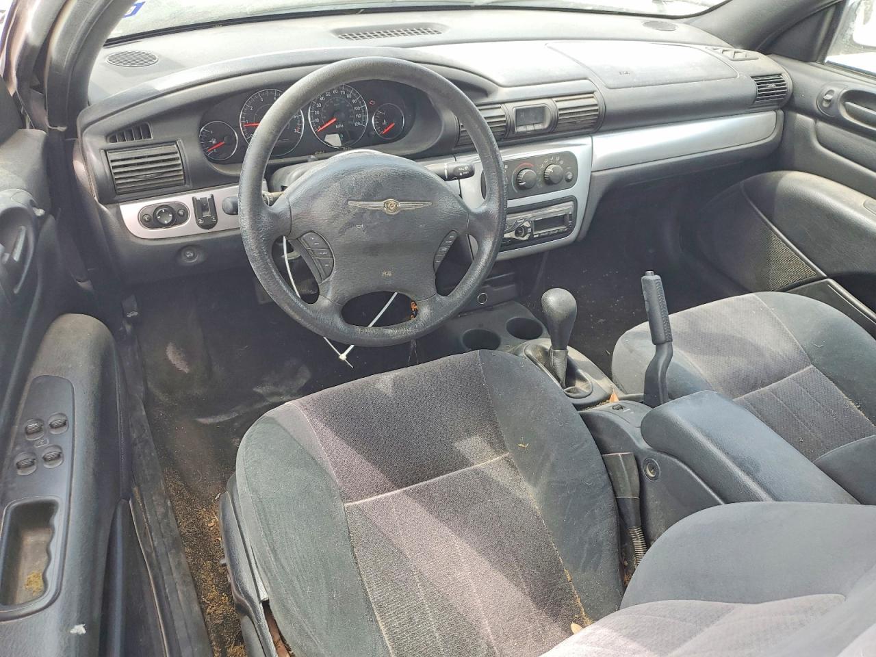 2005 Chrysler Sebring VIN 1C3EL55R85N677104 photo 8