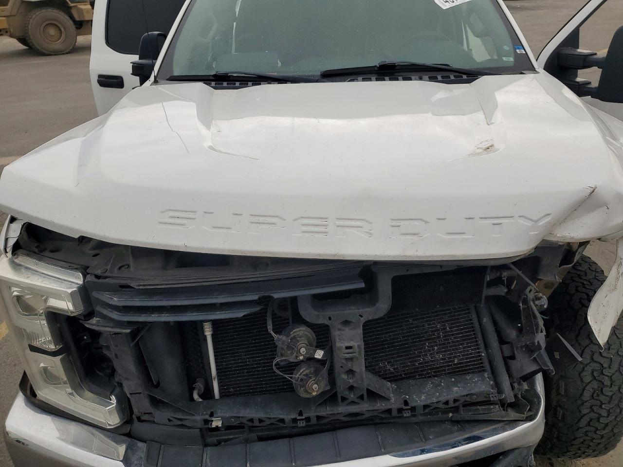 2018 Ford F250 VIN 1FT7W2B67JEB72718 photo 11