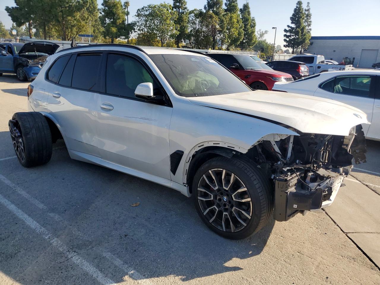 2027 BMW X5 VIN 5UX23EU05R9W19126 photo 4