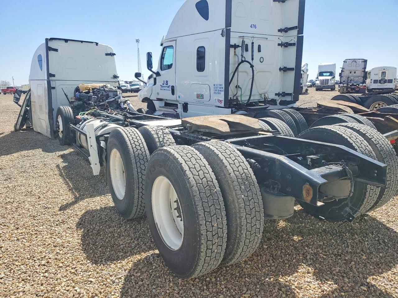 2022 FREIGHTLINER All other VIN 3AKJHHDRXNSNL3285 photo 3