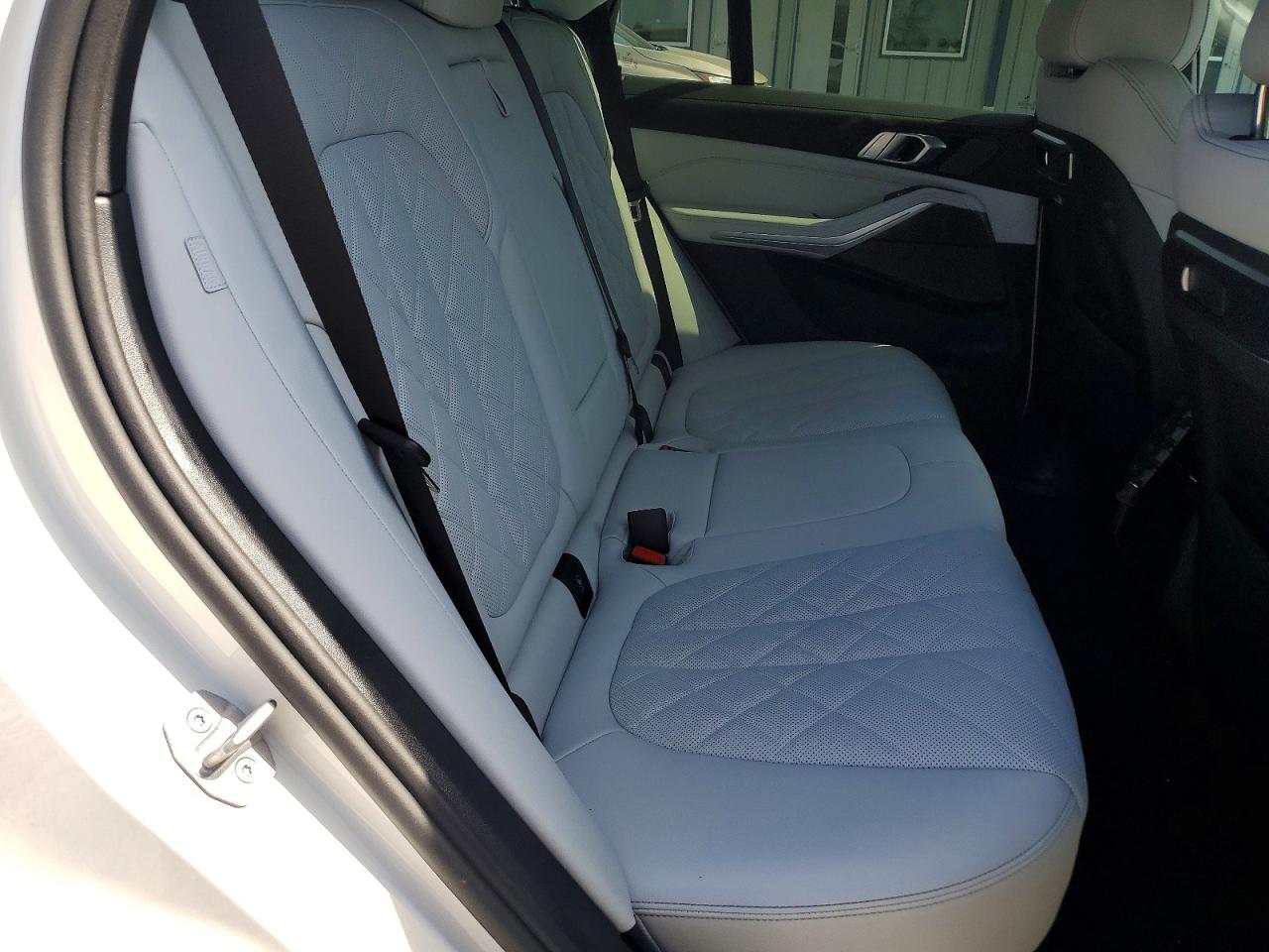 2026 BMW X5 VIN 5UX23EU00T9182109 photo 10