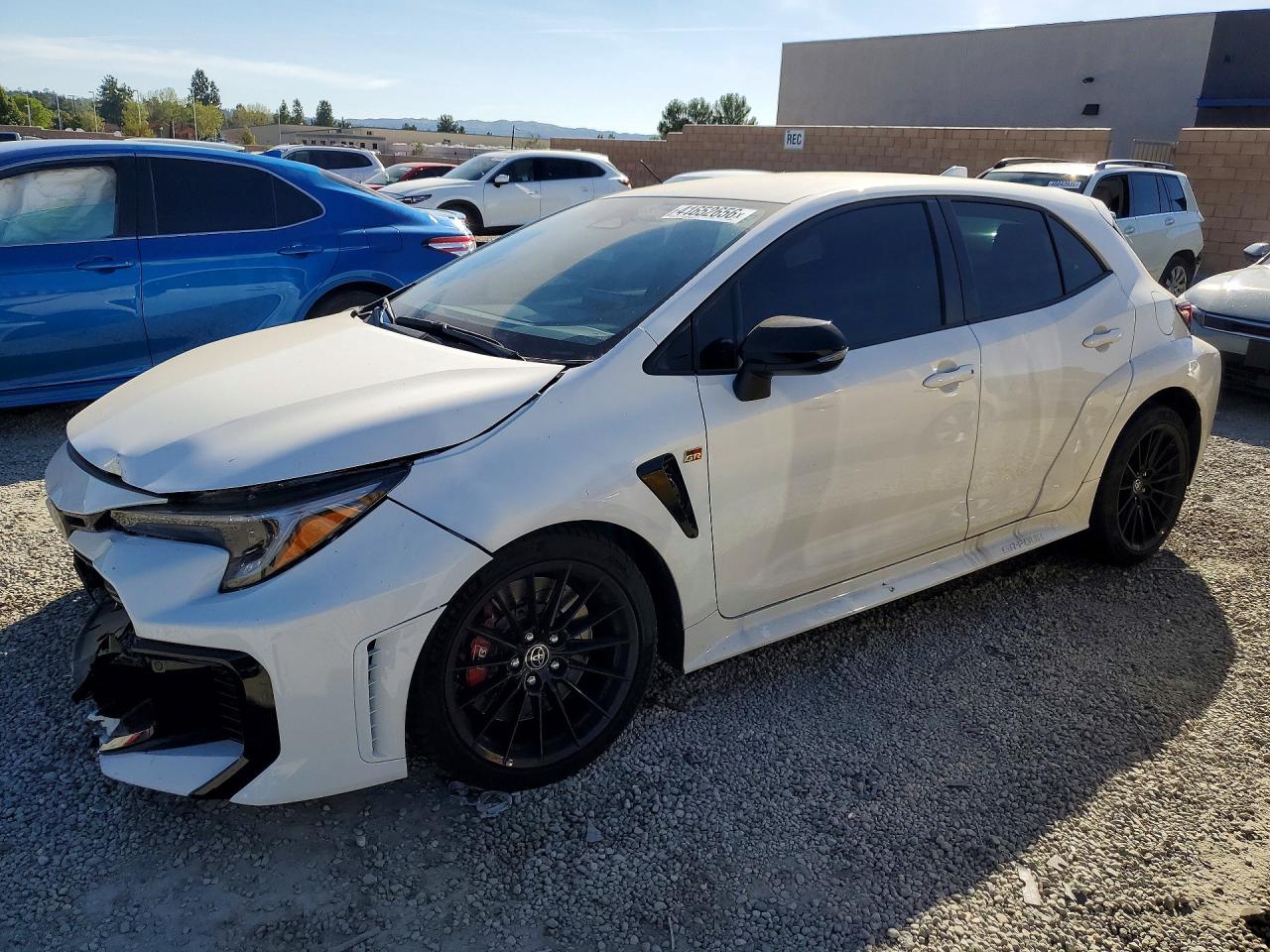 2025 Toyota Gr corolla VIN JTNABAAE5SA021403 photo 1