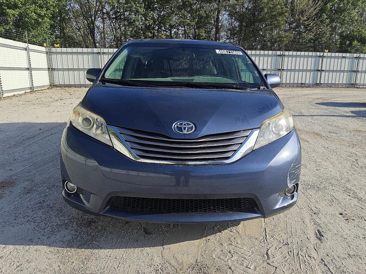 2016 Toyota All models VIN 5TDYK3DCXGS712896 photo 5