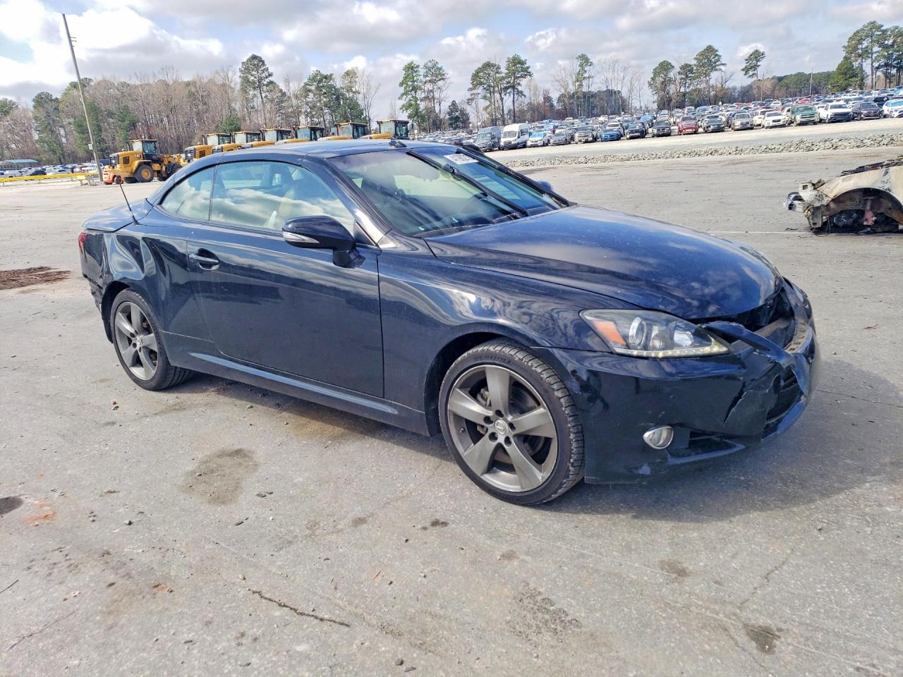 2011 Lexus Is VIN JTHFF2C2XB2521184 photo 4