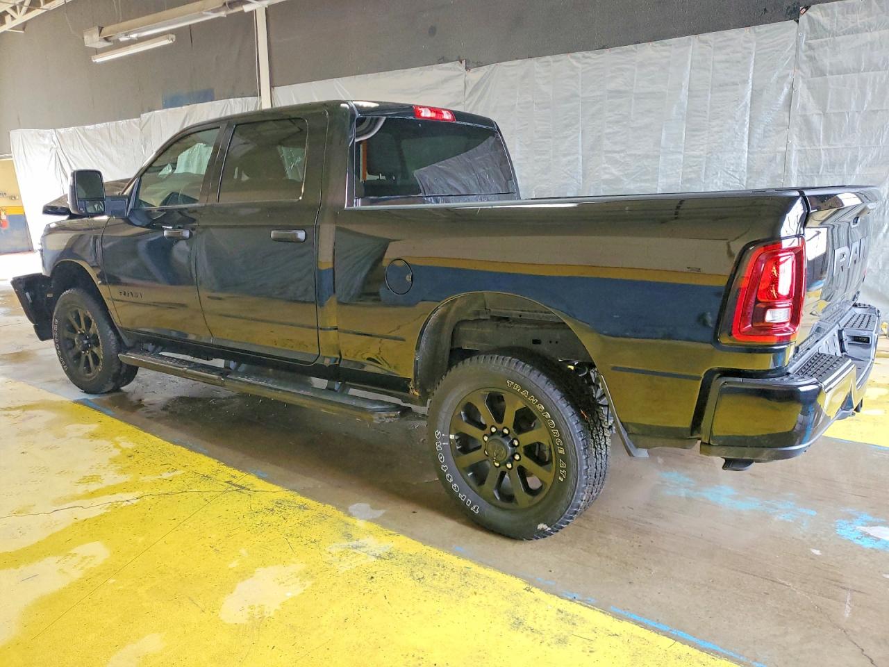 2025 RAM 2500 VIN 3C6UR5DJ2SG576279 photo 2