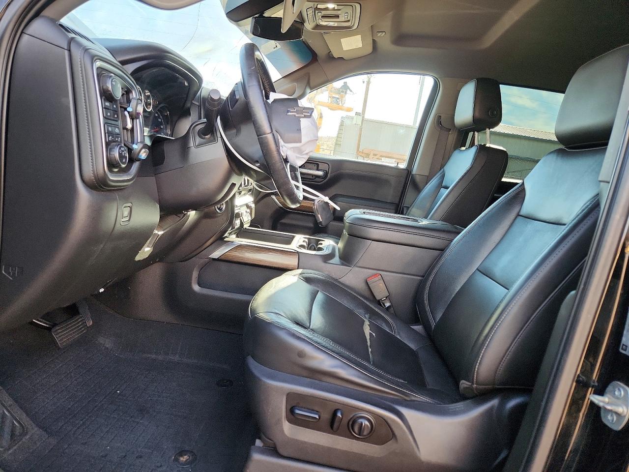 2019 Chevrolet All models VIN 3GCPYFED2KG111282 photo 7