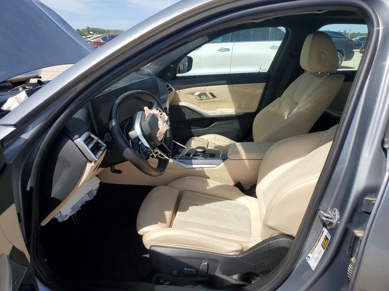 2025 BMW 3 series VIN 3MW69CW03S8F41929 photo 7