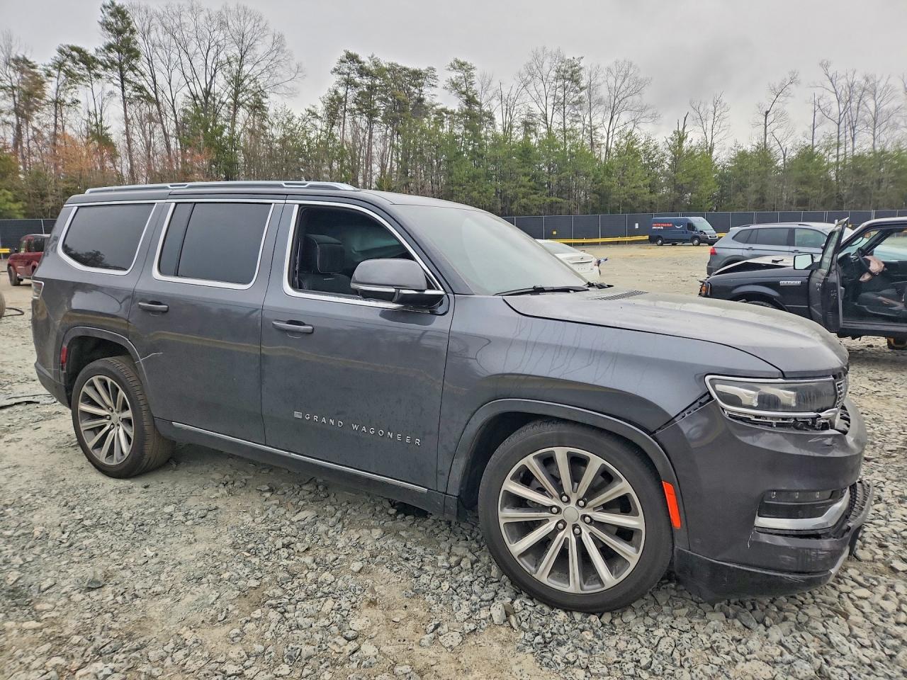 2022 Jeep Grand wago VIN 1C4SJVFP6NS180023 photo 4