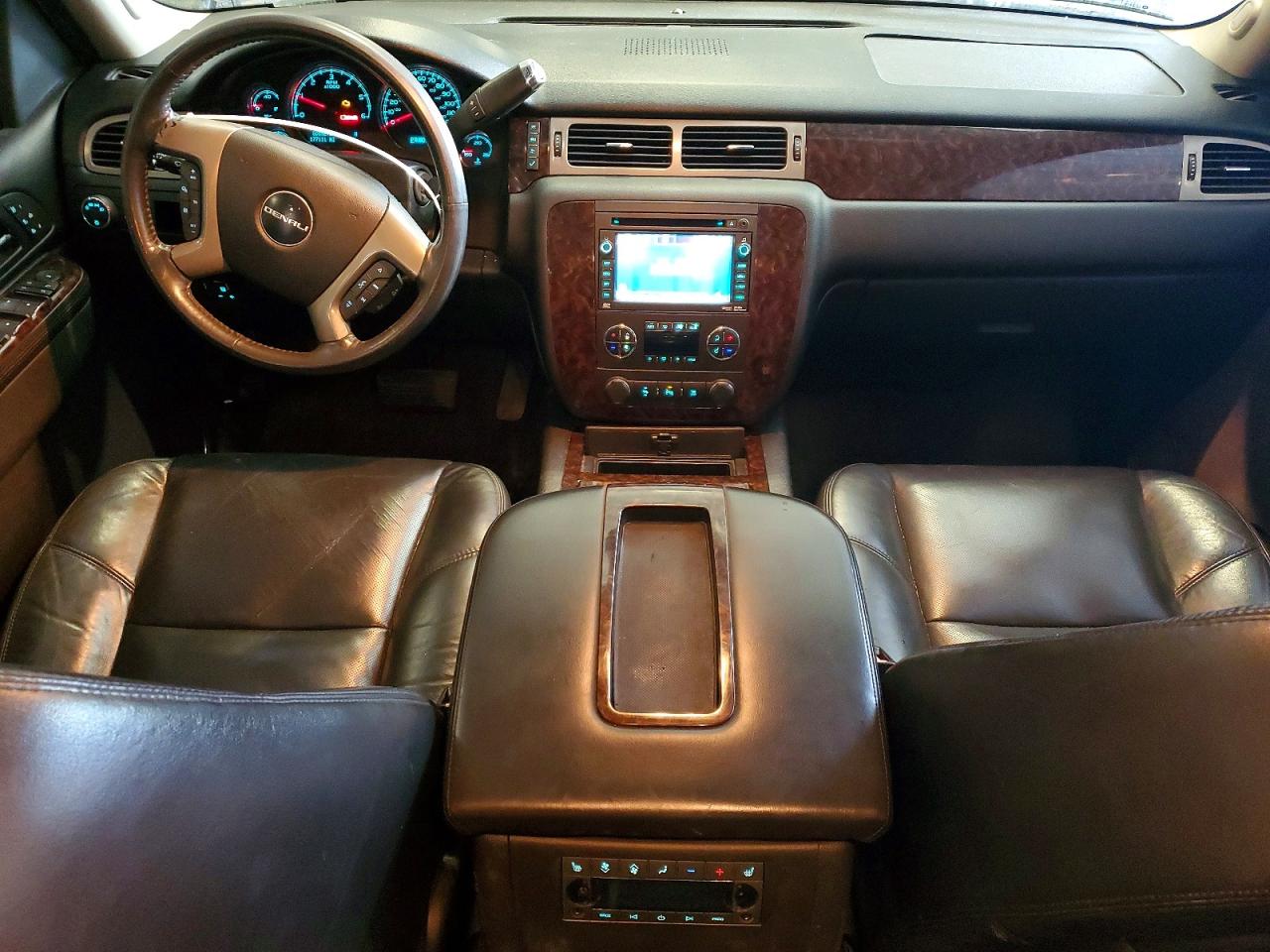 2011 GMC Yukon VIN 1GKS2MEF0BR234018 photo 8