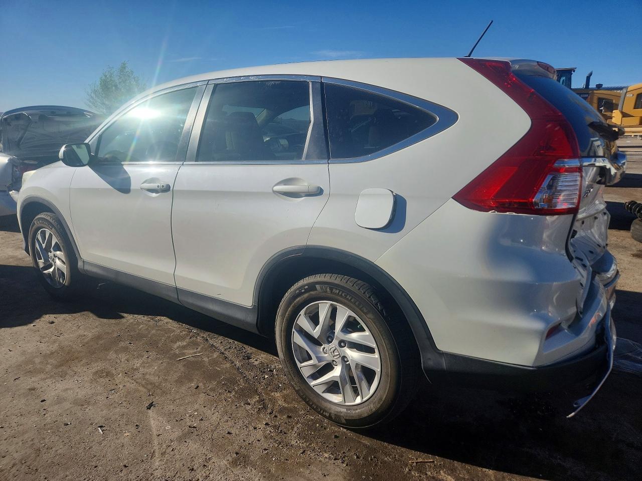 2015 HONDA Crv VIN 5J6RM4H51FL125142 photo 2