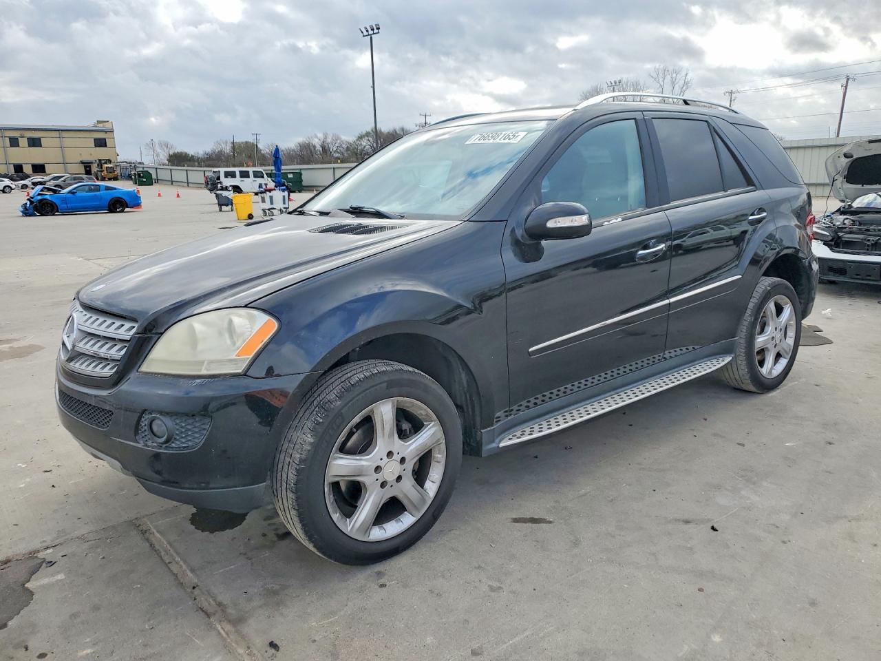 2008 Mercedes-Benz M-class VIN 4JGBB86E08A391107 photo 1