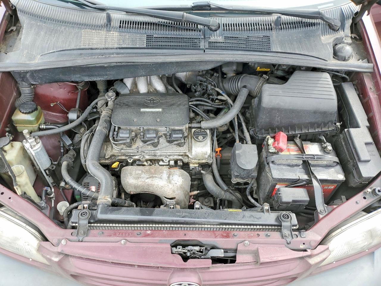 2000 Toyota Sienna VIN 4T3ZF19C6YU236443 photo 12