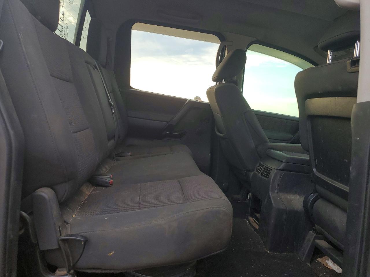 2012 Nissan TITAN VIN 1N6BA0ED6CN327363 photo 10
