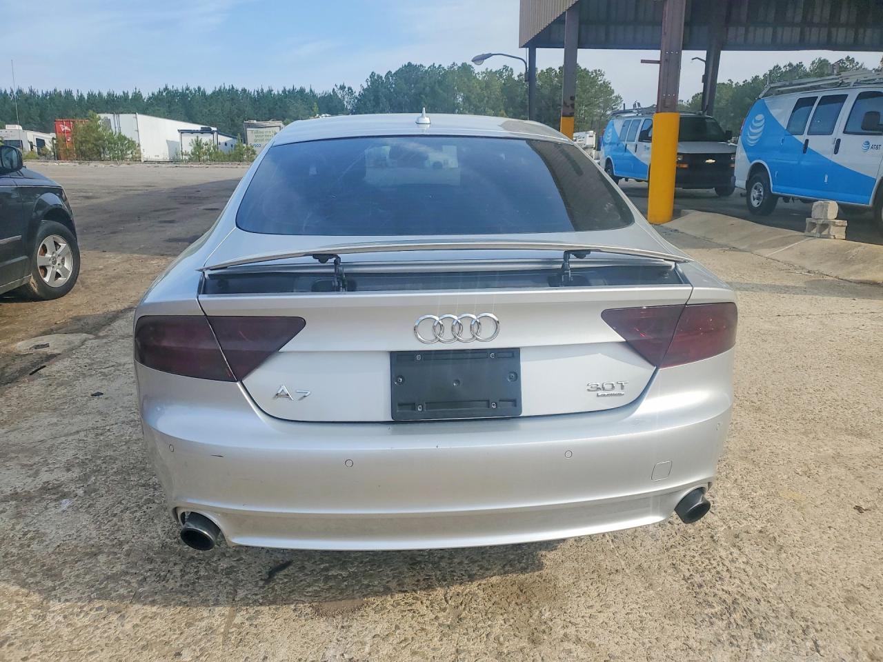 2014 AUDI A7 VIN WAUWGAFC8EN098425 photo 6