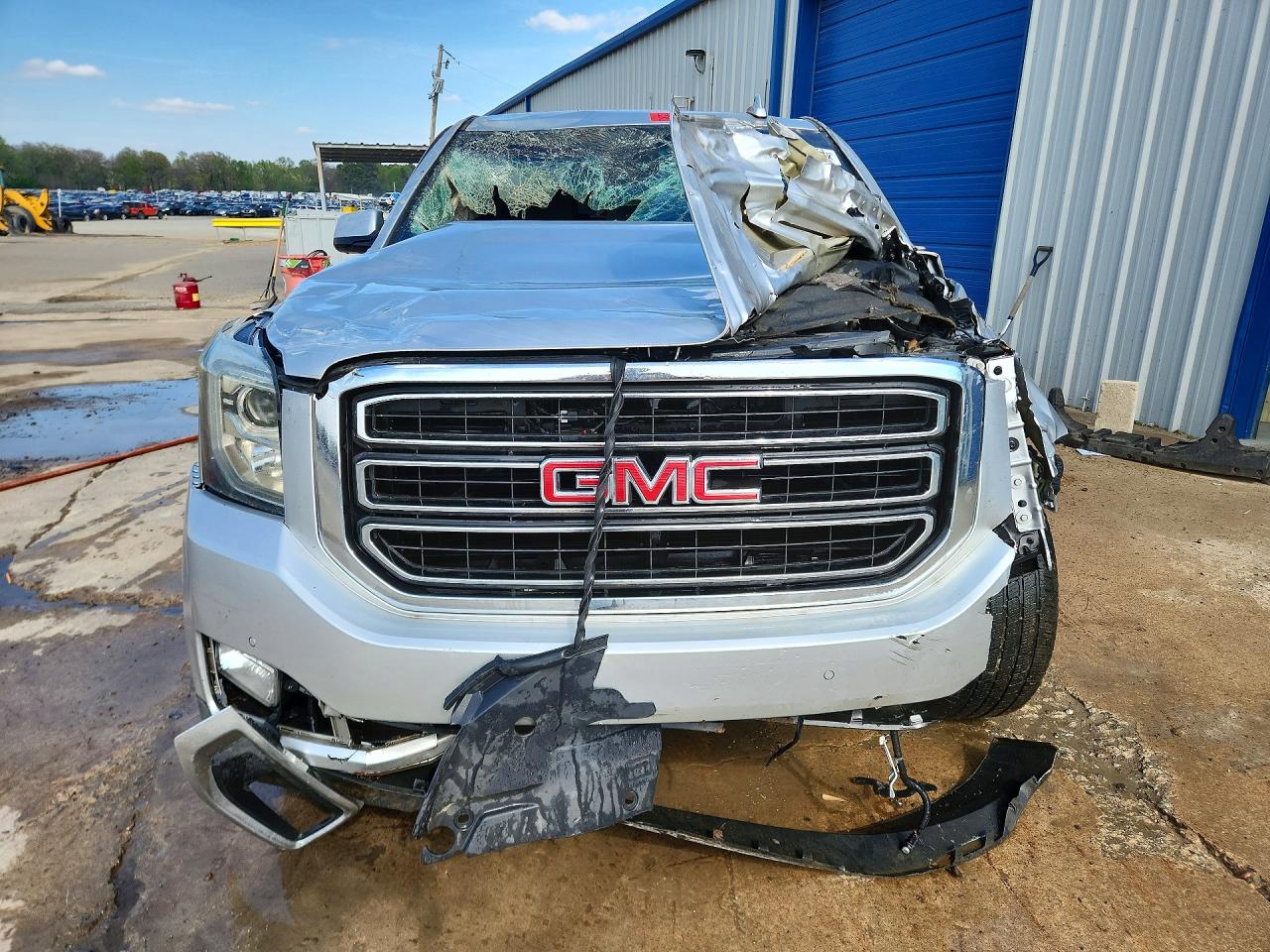 2018 GMC Yukon VIN 1GKS2BKCXJR302466 photo 5