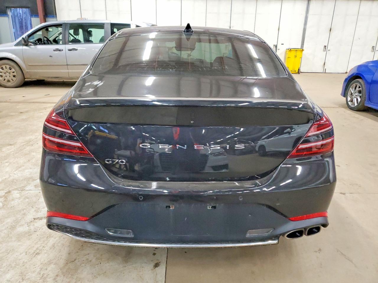 2022 Genesis G70 2.0t VIN KMTG34TA6NU088023 photo 6