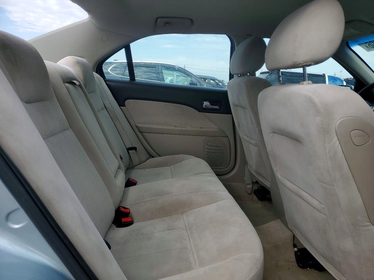 2007 Mercury Milan VIN 3MEHM07137R603801 photo 10