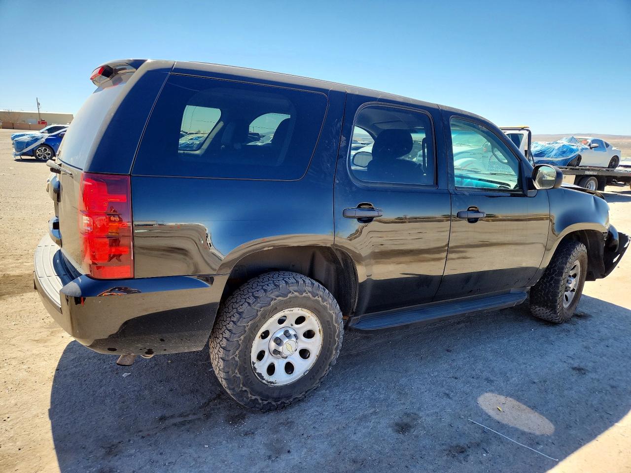 2012 Chevrolet Tahoe VIN 1GNSK2E02CR175218 photo 3