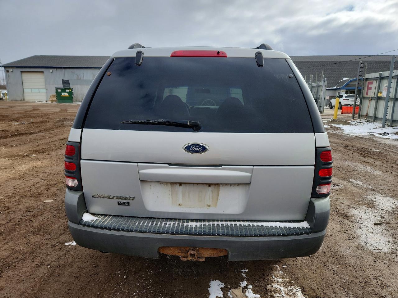 2002 Ford Explorer VIN 1FMZU72E72UC27626 photo 6