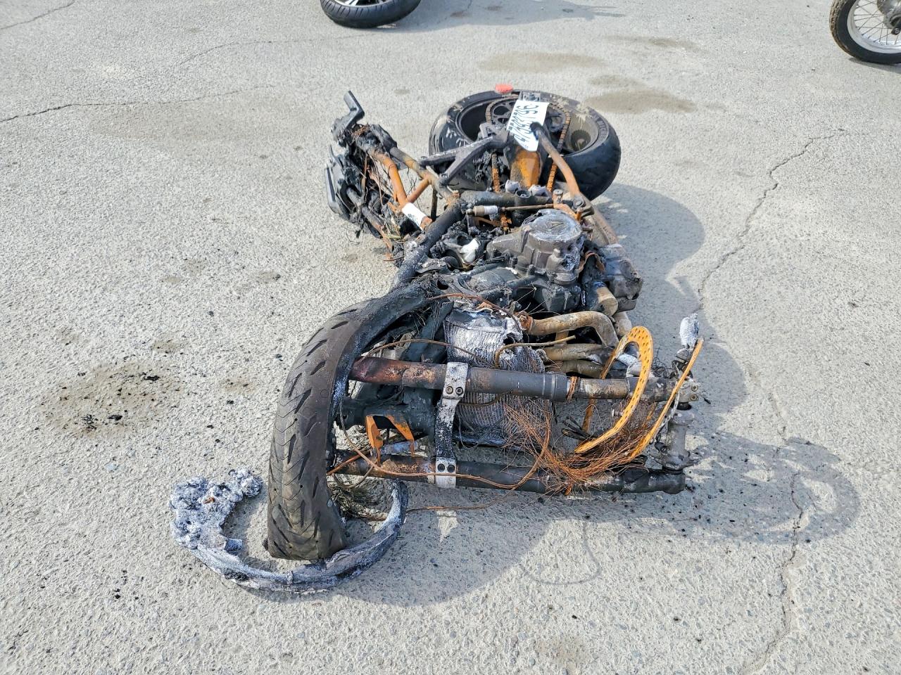 2022 TRIUMPH Tiger VIN SMTL20UL1NTAY2424 photo 2