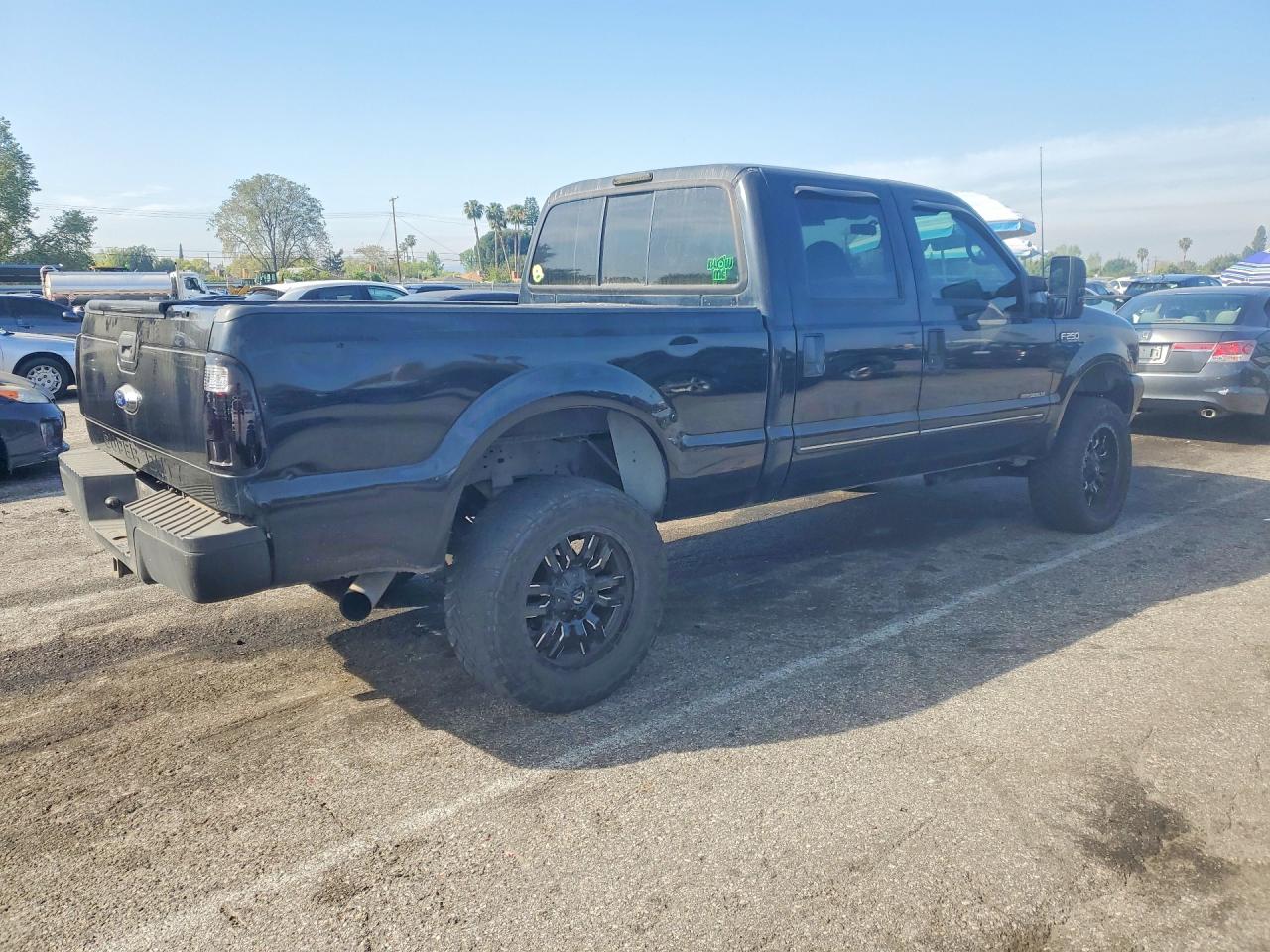 2000 Ford F250 VIN 3FTNW20F1YMA57143 photo 3