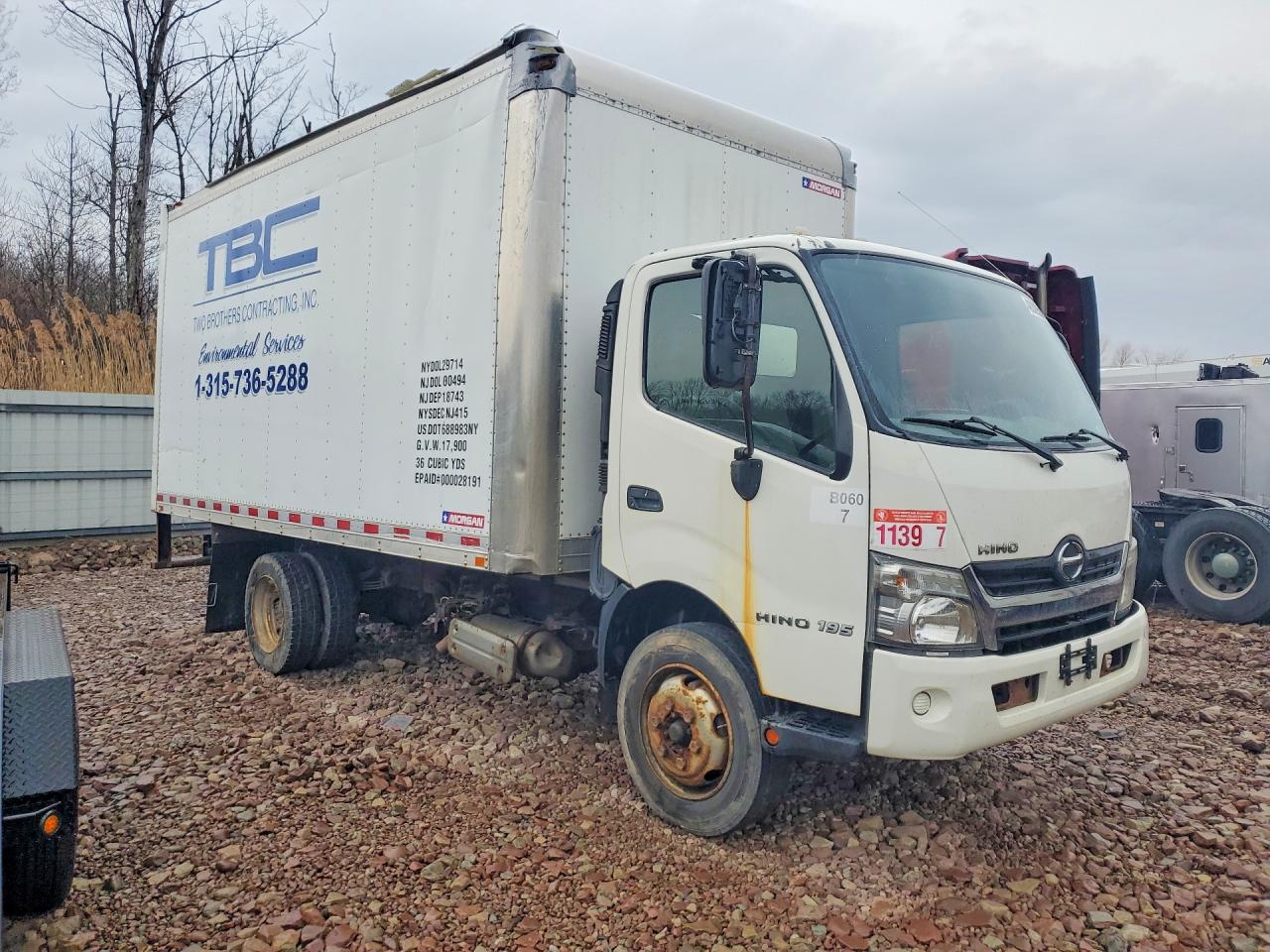 2015 HINO All other VIN JHHRDM2H0FK002055 photo 4