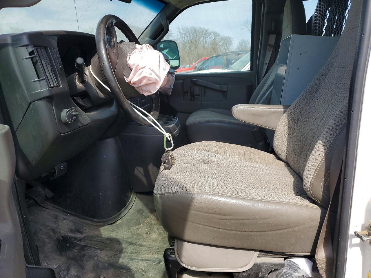 2021 CHEV Express VIN 1GCZGGF77M1145150 photo 7