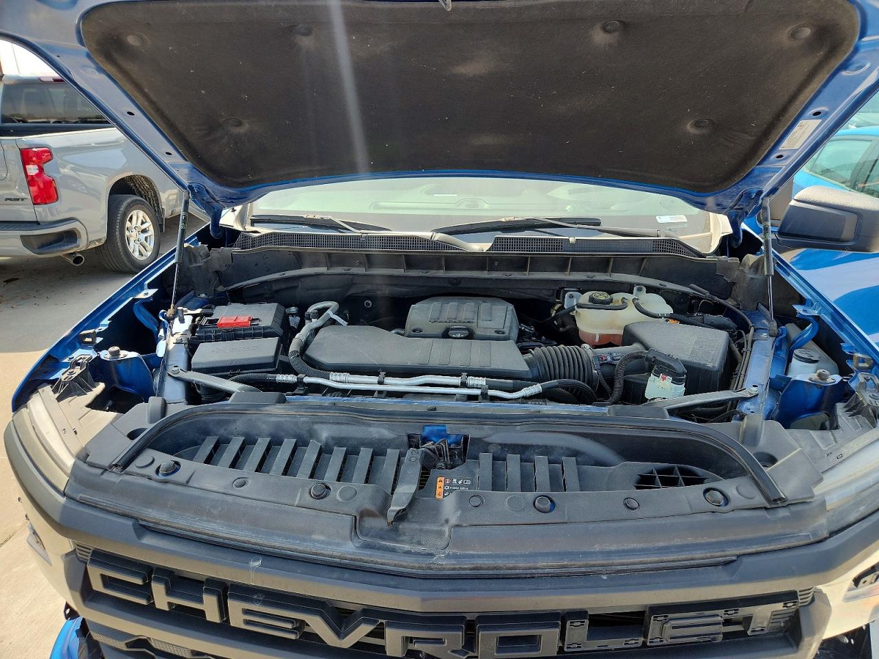 2022 Chevrolet All models VIN 1GCPABEK8NZ560062 photo 11
