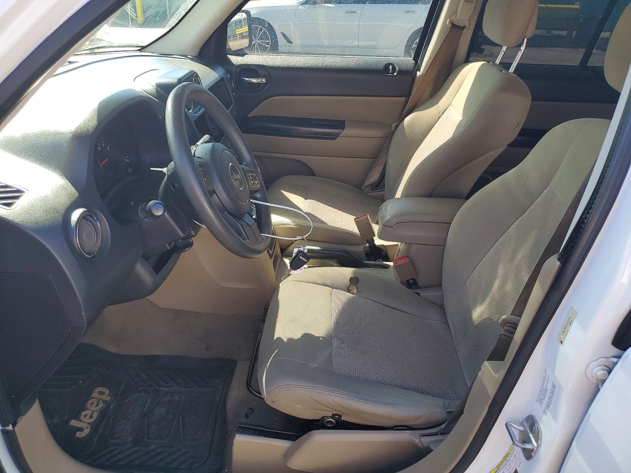 2012 Jeep Patriot VIN 1C4NJPBA3CD547276 photo 7