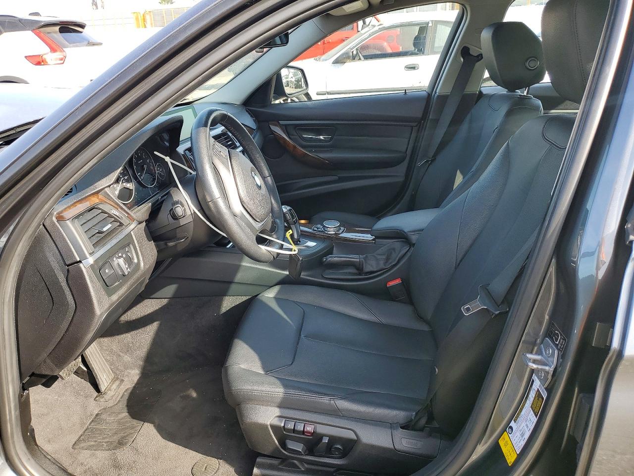 2015 BMW 3 series VIN WBA3C1G5XFNR50080 photo 7